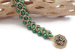 Green Bracelet with Swarovski Crystals, Handmade Christmas Jewelry