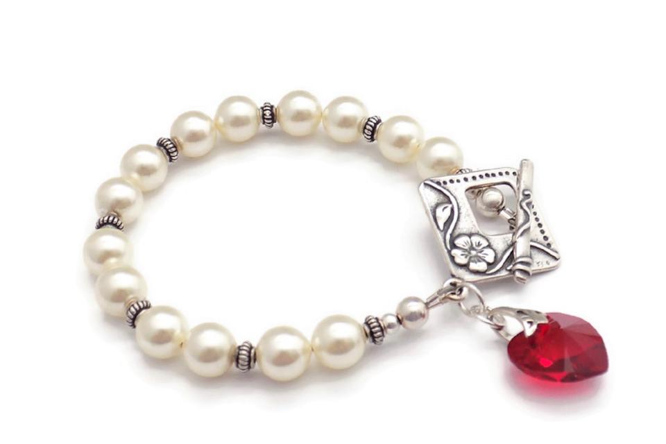 Pearl and Heart Charm Bracelet with Swarovski Crystals, Woman Jewelry Gift
