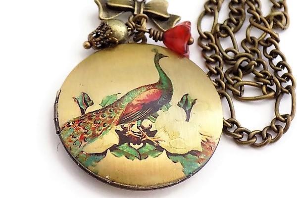 Peacock Photo Locket Necklace, Nature-Inspired Jewelry